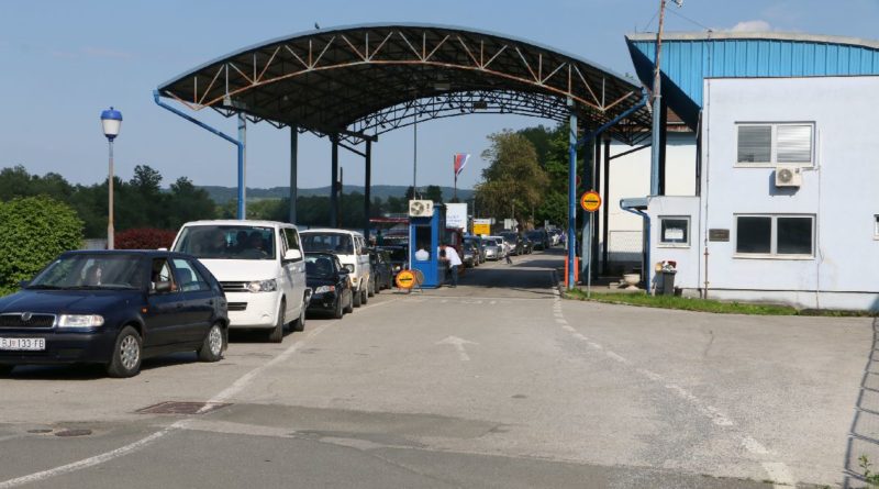 telefon Fjerde jævnt Granični prelaz u Koz. Dubici otvoren samo za pogranični promet – Kostajnica